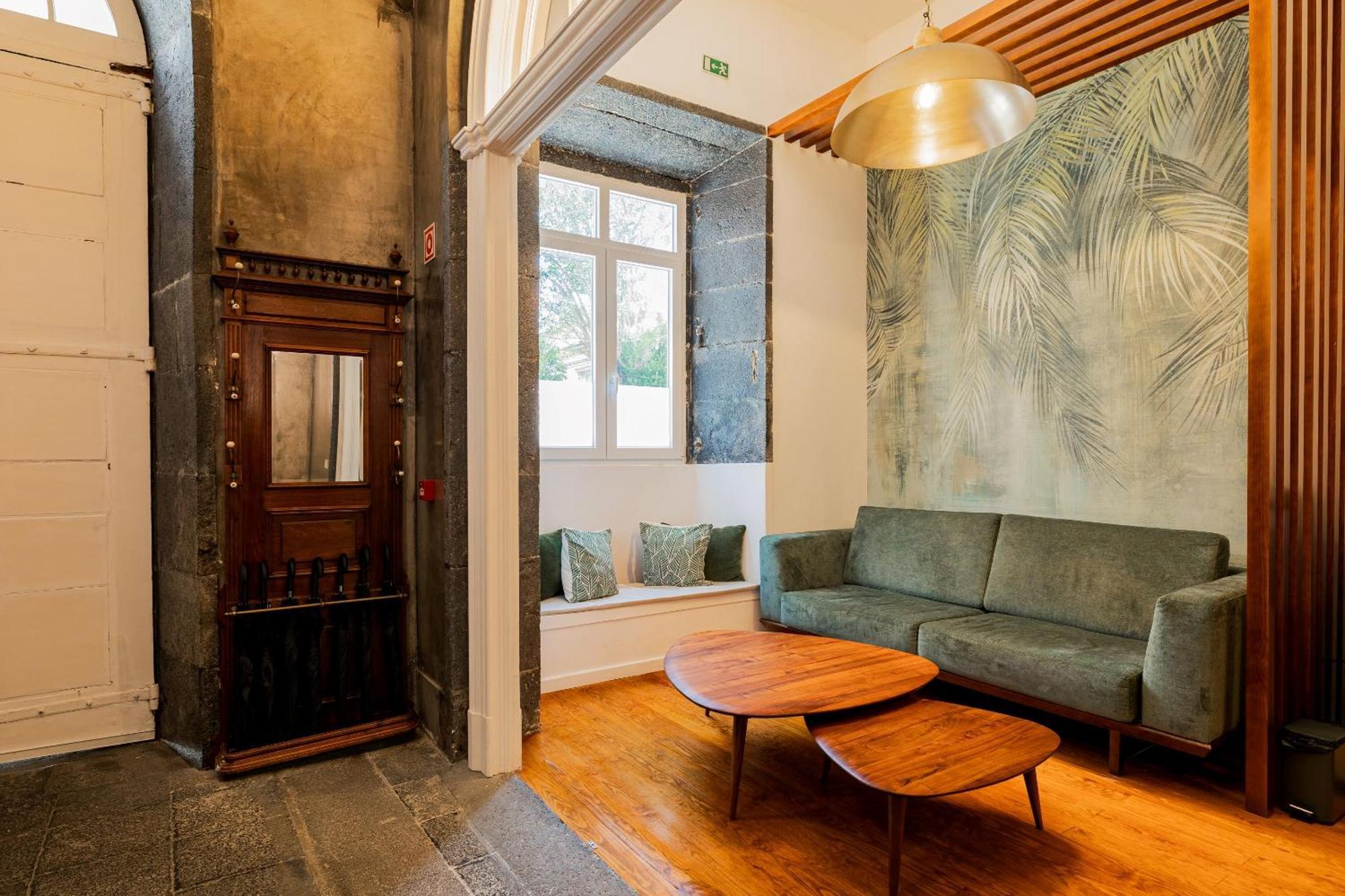 Ponta Delgada Casa Do Contador - Suites & Pool מראה חיצוני תמונה